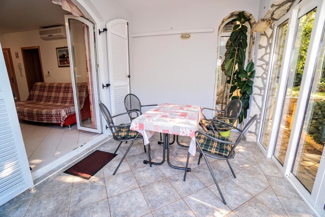 Apartment Vlado Zambratija  Exterior foto